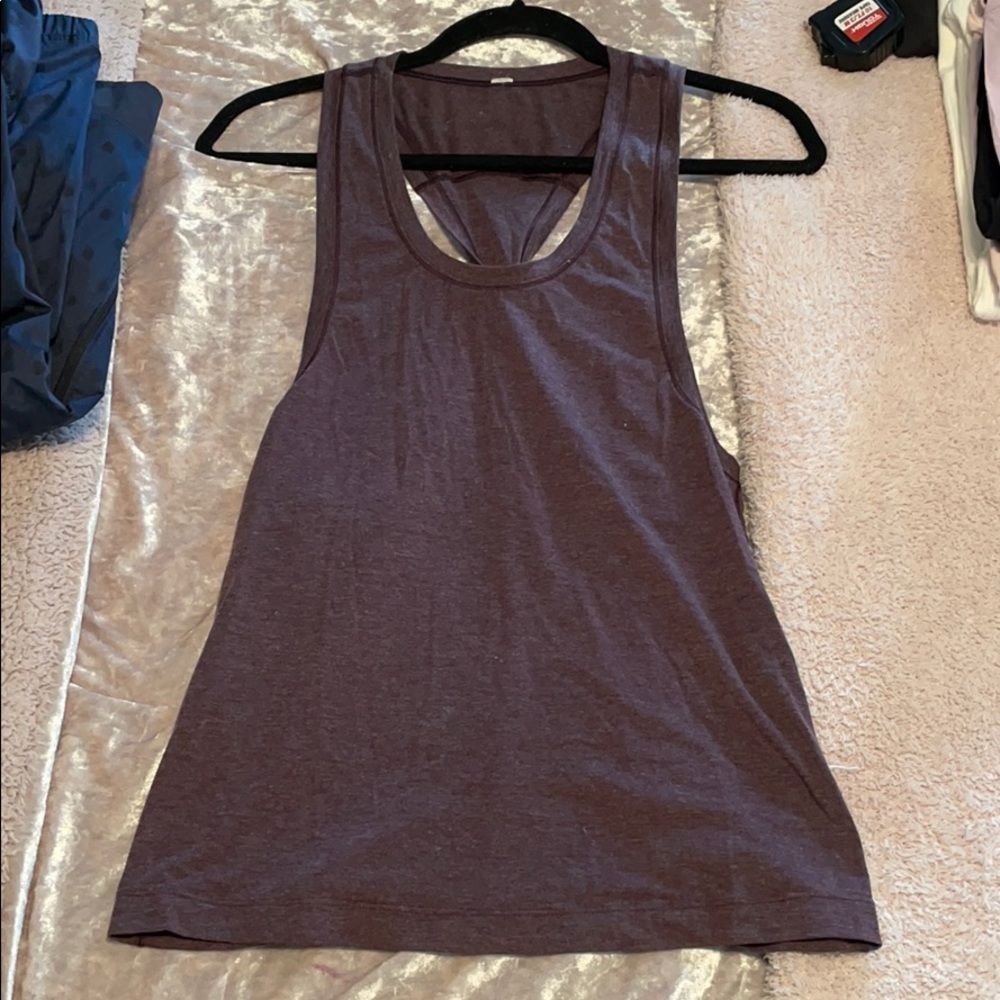 Lululemon tank